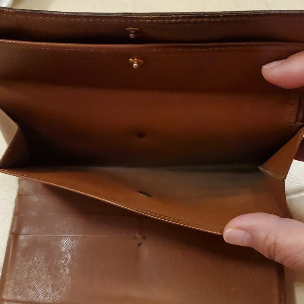 Louis Vuitton LV wallet brown